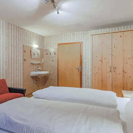 Glonersbuehelhof 2 * ヴェステンドルフ