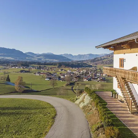 Glonersbuehelhof 2 *